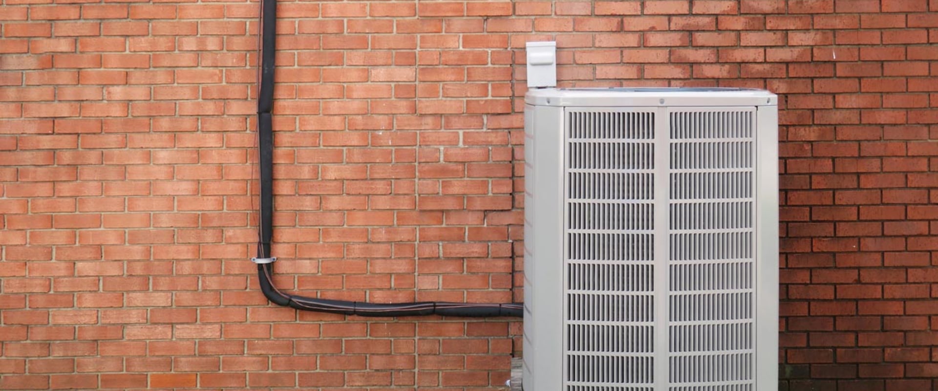 Do You Need to Seal or Replace Your Air Conditioning System in West Palm Beach, FL?